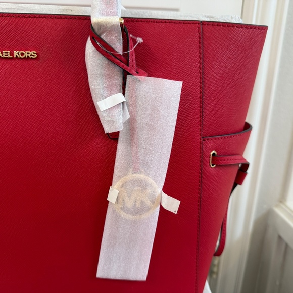 Michael Kors Gilly Large Drawstring Travel Tote in Bright Red - Picture 11 of 16